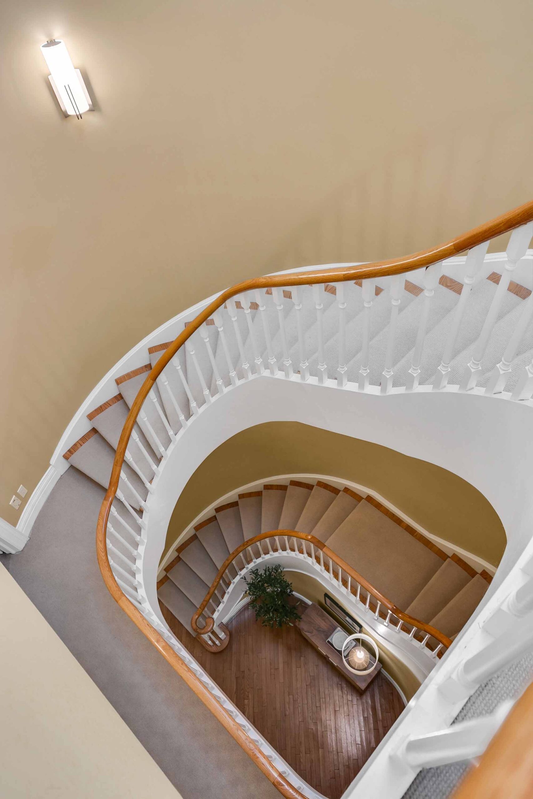 116-print-45_003_Staircase