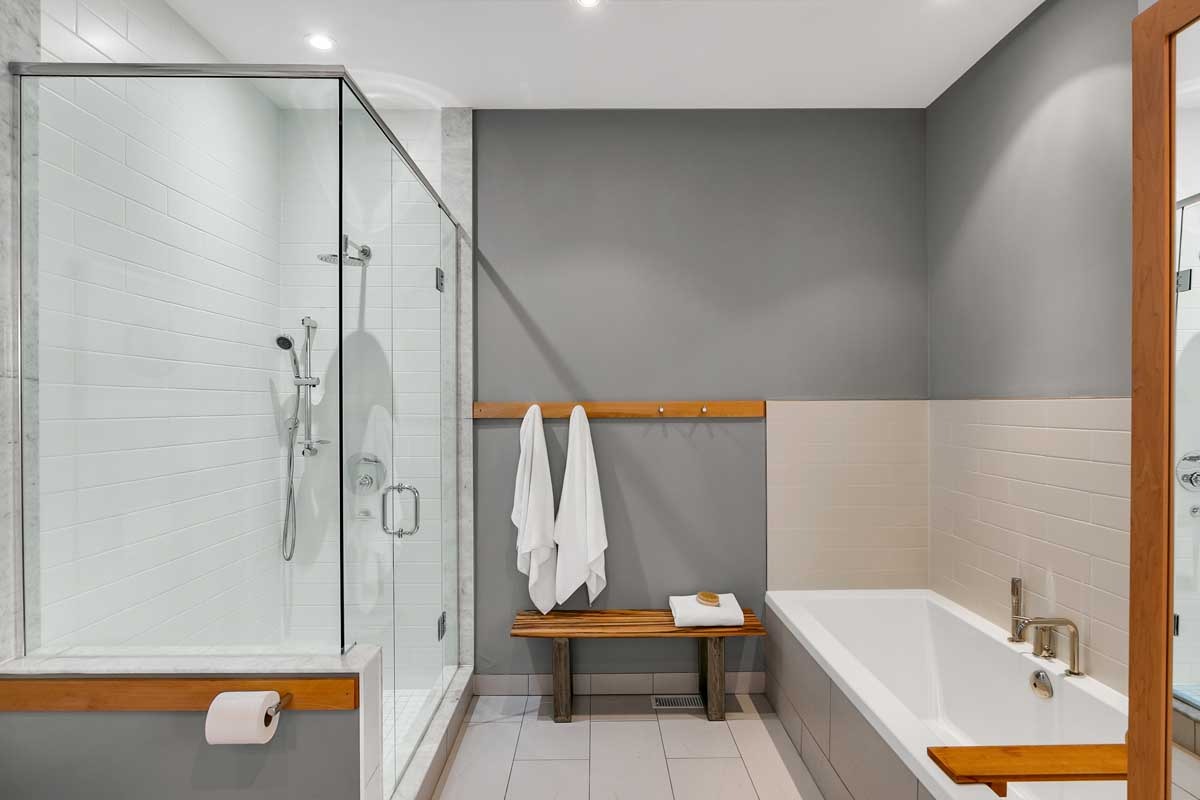 52-print-27_003_Master Ensuite