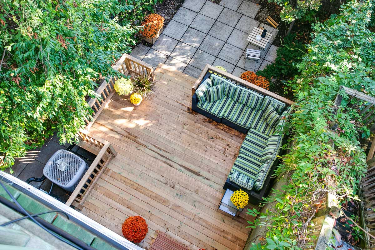 77-print-74_010_Backyard