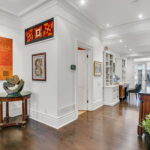 16-web-or-mls-8_009_Living Room