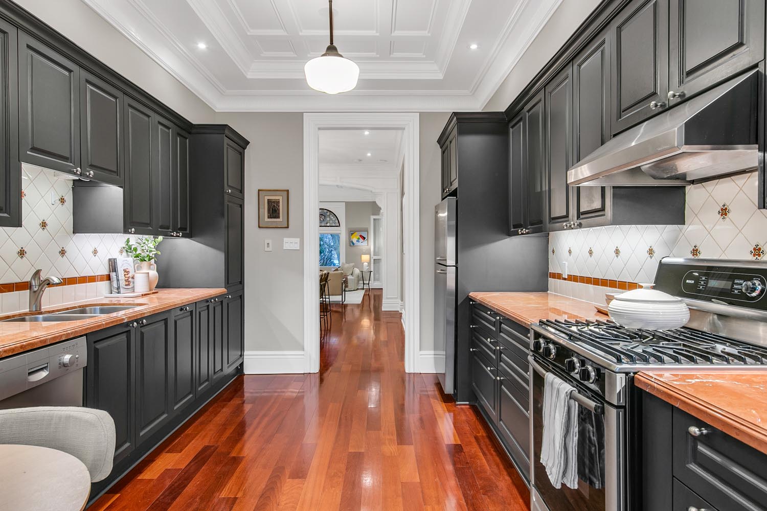 32-print-15_008_Kitchen