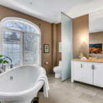 63-web-or-mls-27_002_Master Ensuite