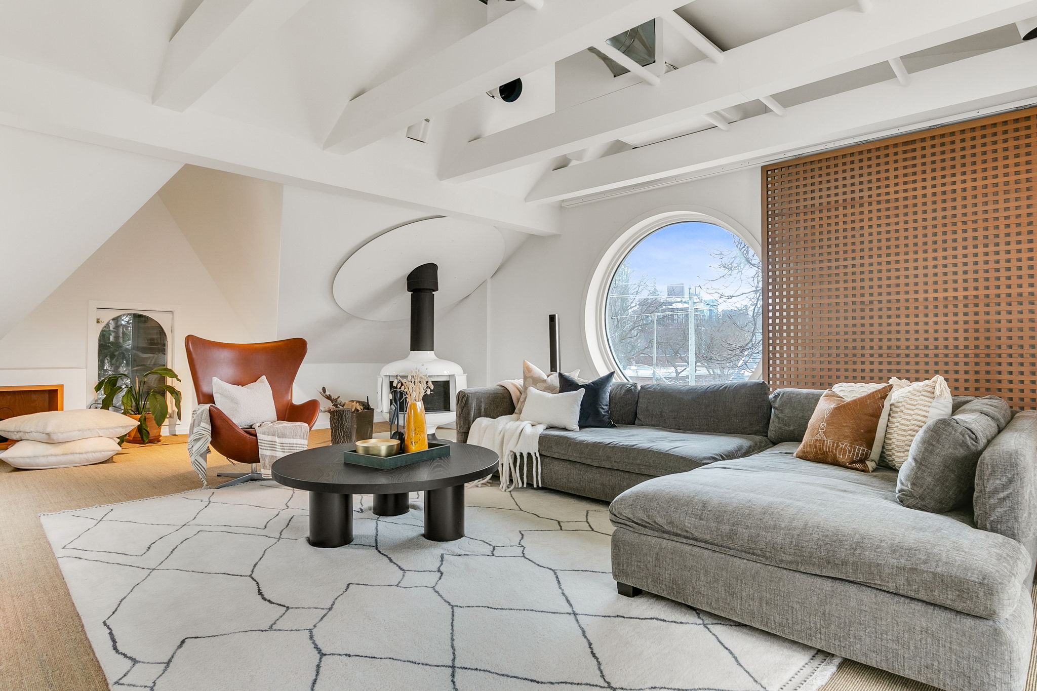 80-web-or-mls-45_Family Room_Media Room4