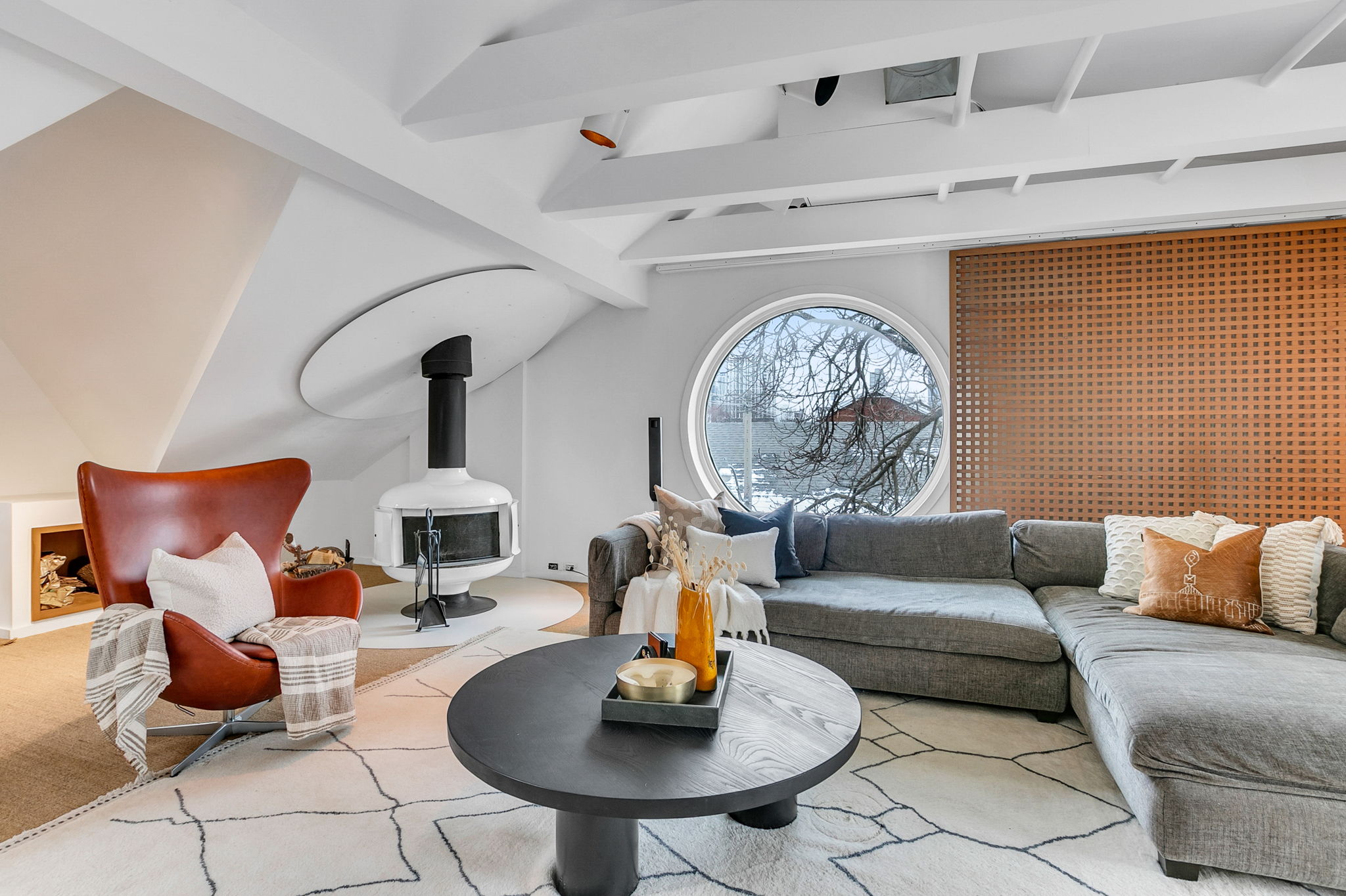 83-web-or-mls-45_Family Room_Media Room7