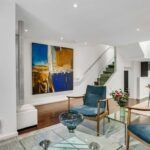 13-web-or-mls-8_015_Living Room