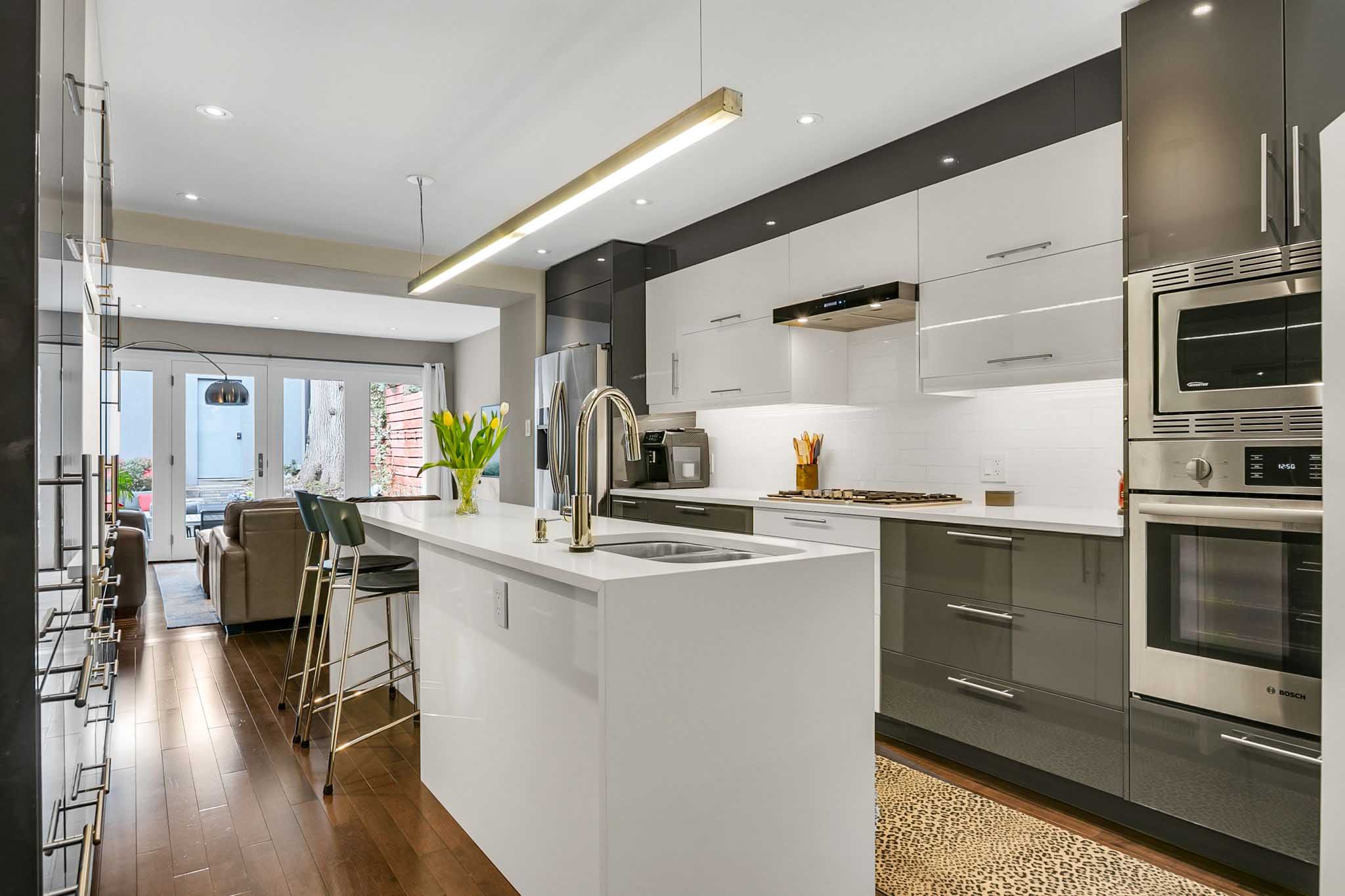 34-web-or-mls-15_001_Kitchen