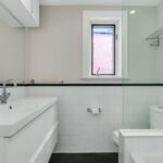 39-web-or-mls-44_005_Bathroom