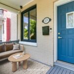 5-web-or-mls-3_005_Porch