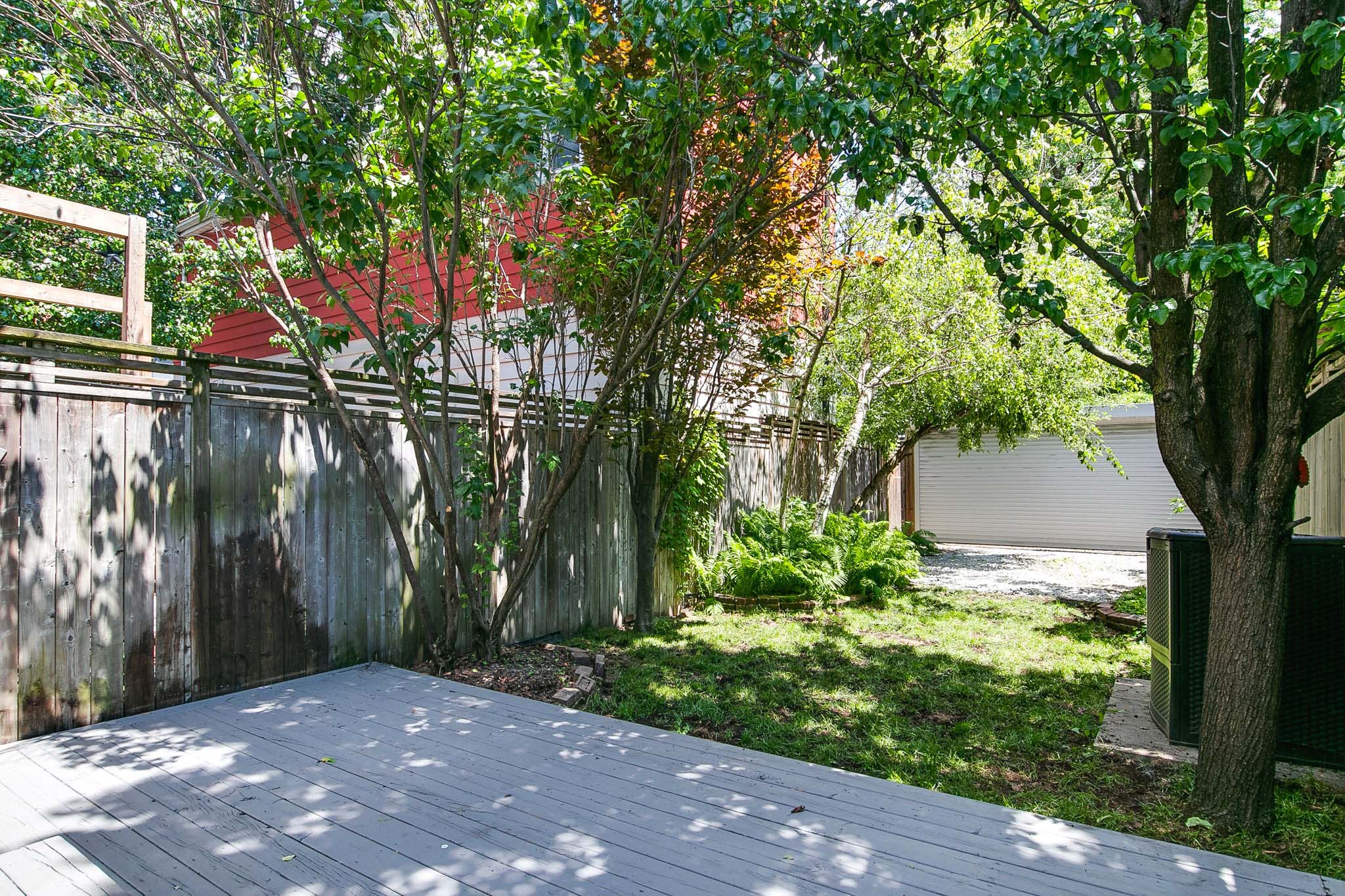 52-web-or-mls-74_006_Backyard