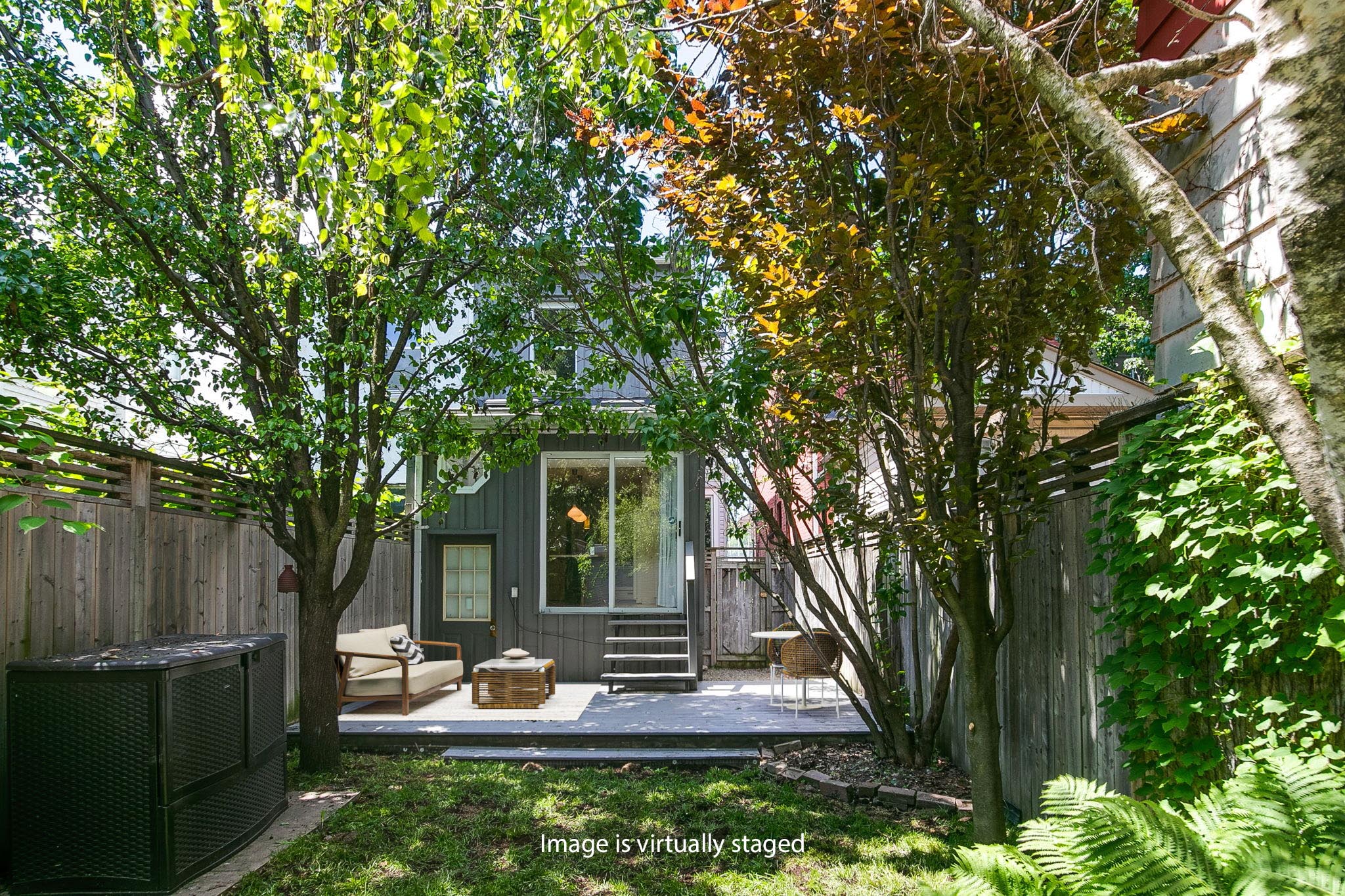 54-web-or-mls-74_008_Backyard