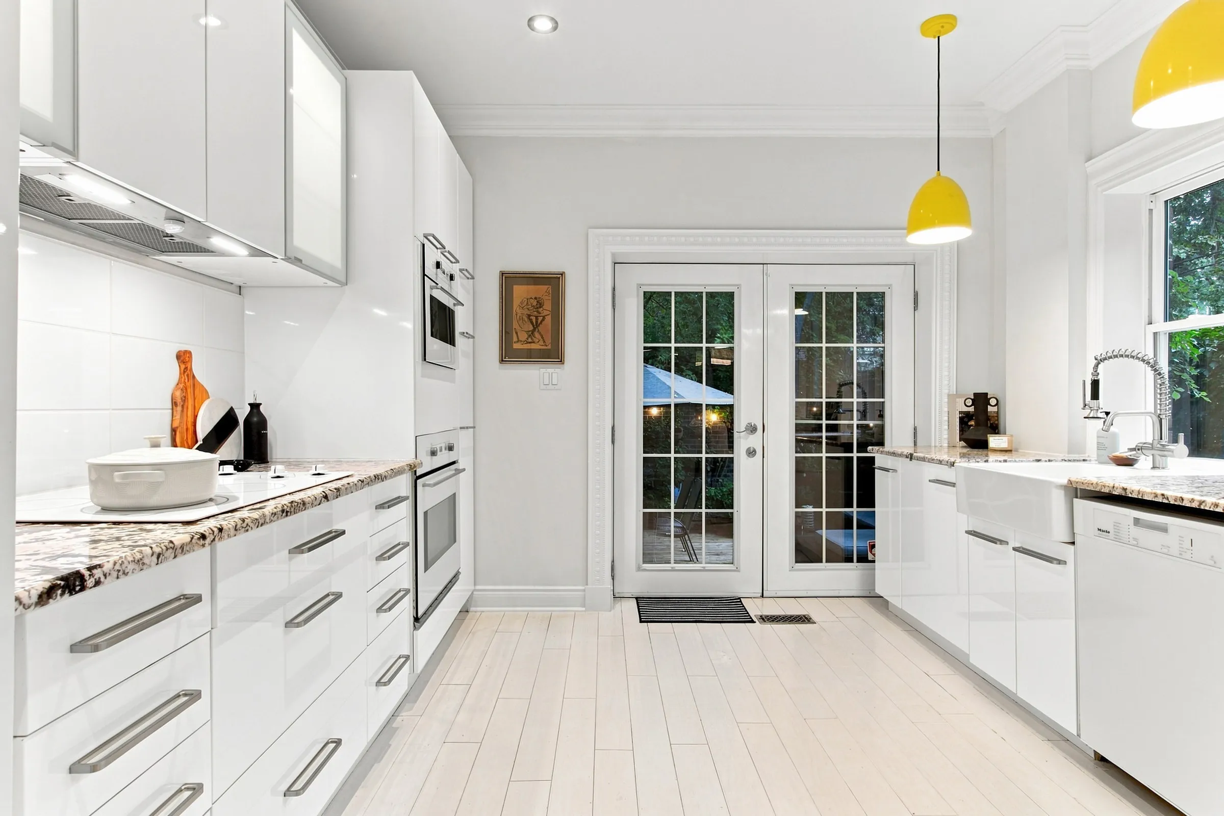15_004_Kitchen_22_11zon